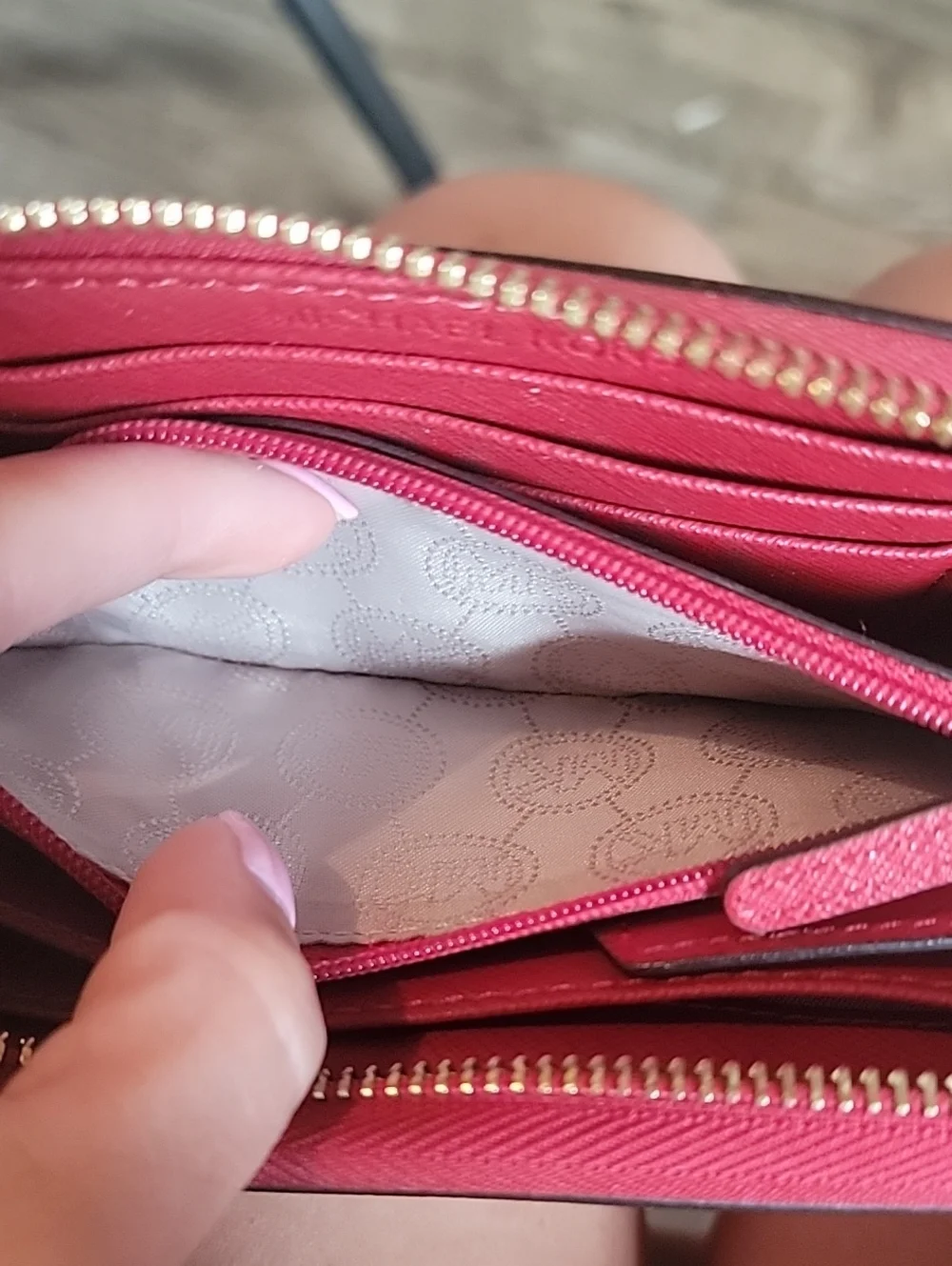 Michael Kors saffiano leather